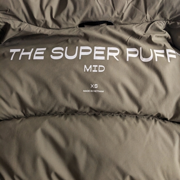 Aritzia Super Puff Mid XS - Picture 5 of 5